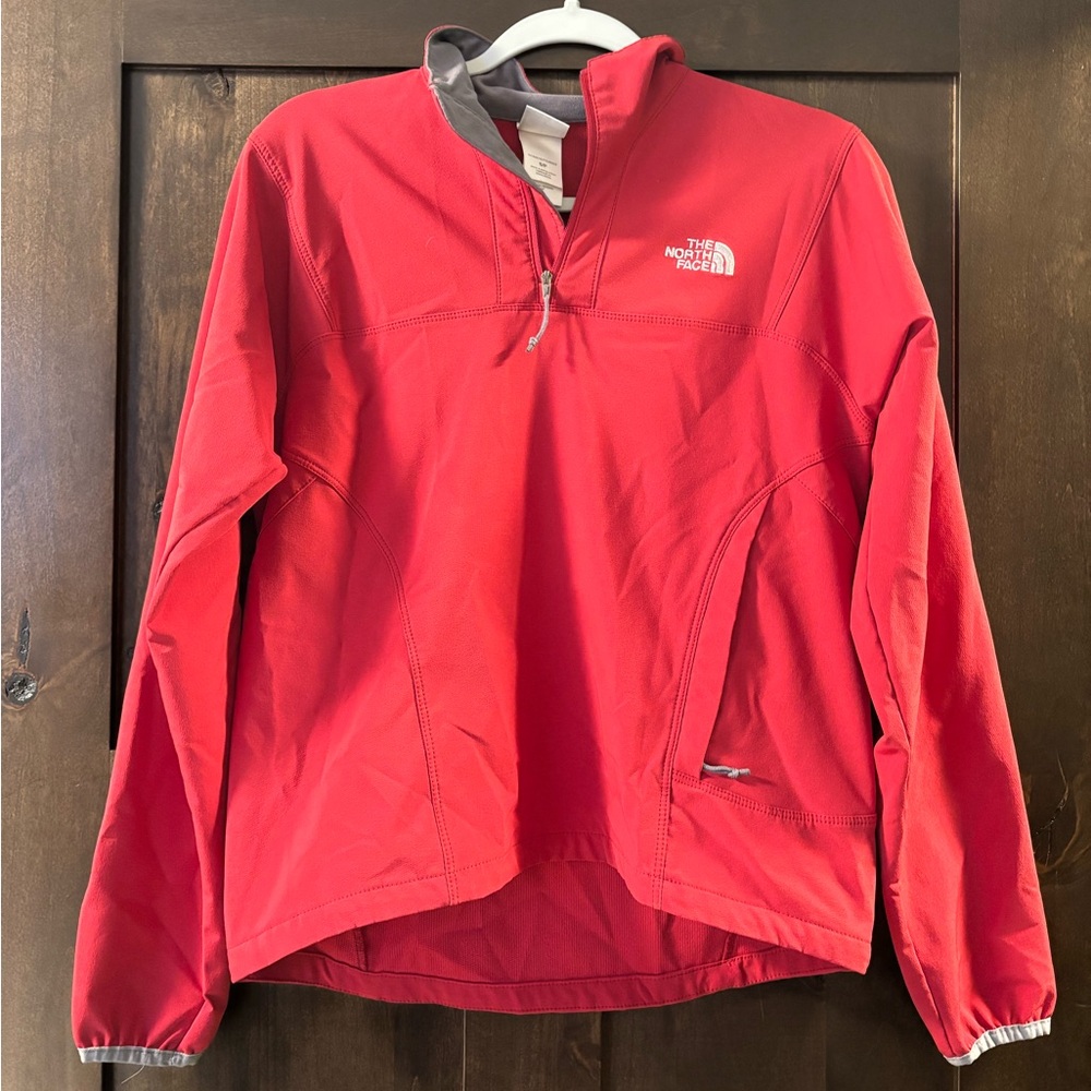 North Face Women’s Red Flight Series Windbreaker